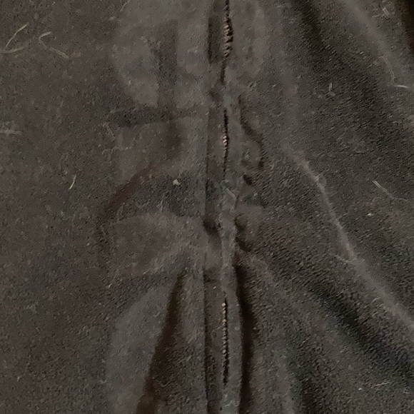 Bench fleece thumb holes high neck 10$ - Picture 4 of 6